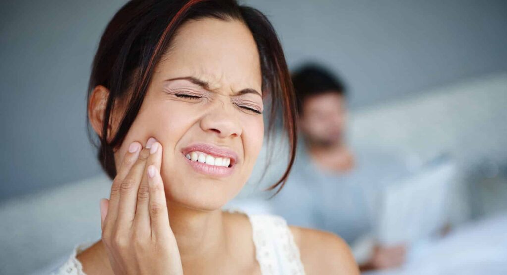 p w wmn62572 how to relieve pain in jaw lg